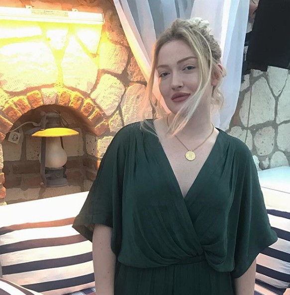 Youtube fenomeni Danla Bilic 'Tatlıcı'sını paylaştı işte sevgilisi - Resim: 3