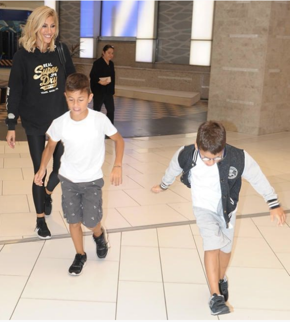 Aylık 200 bin TL kazandığı iddia edilen Çağla Şıkel: Köpek gibi çalışıyorum - Resim: 3