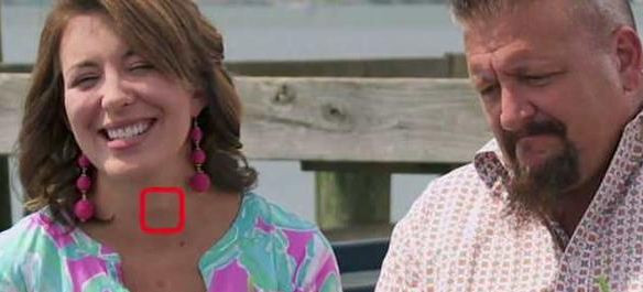 Televizyondaki kadını görünce koşa koşa telefona sarıldı  - Resim: 1