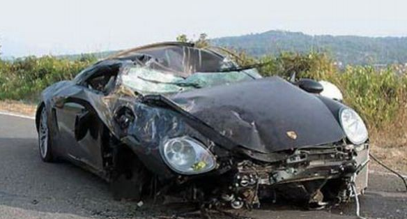 Kaza sonrası püresi çıkmış otomobiller - Resim: 3