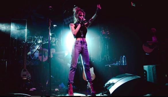 İrem Derici instagram'da olay oldu paylaştığına bakın - Resim: 2