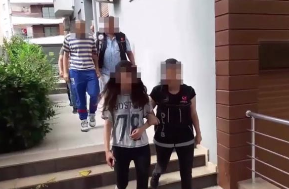 Ünlü rapçi Khontkar uyuşturucudan tutuklandı evindekilere bakın - Resim: 2