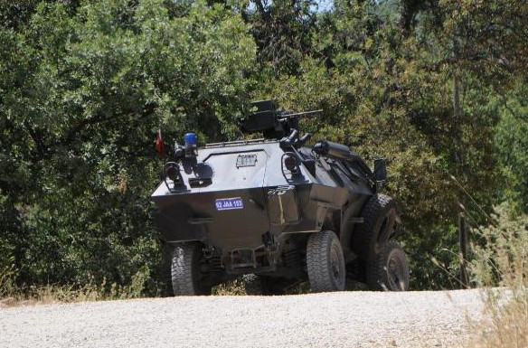 Tunceli'de hareketli saatler bölge ateş altına alındı - Resim: 4