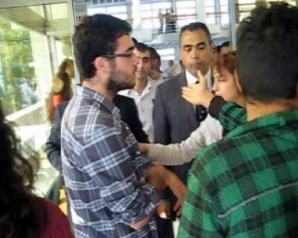 Cemil Çiçek protestosu üniversiteyi karıştırdı! - Resim: 4