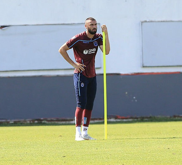 Burak Yılmaz'dan basın mensuplarına imalı sözler! - Resim: 3
