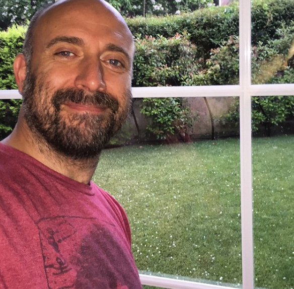 Halit Ergenç'in yıllar sonra yeni işi belli oldu son dizisi Vatanım Sensin'di - Resim: 1