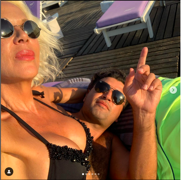 Billur Kalkavan hiç evlendi mi bilinmeyen eşi ve çocuğu var mı? - Resim: 2