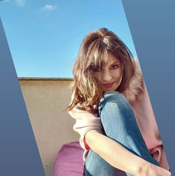 57 yaşındaki Aydan Şener hiç yaşlanmıyor! Pozuna bakın - Resim: 2