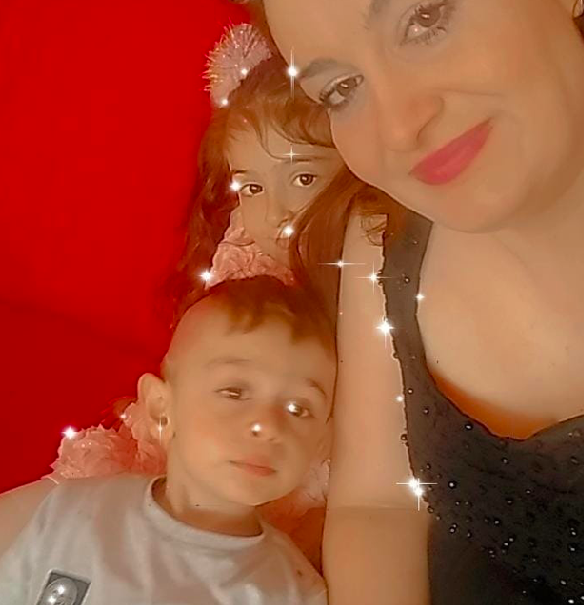 Restoranda yemek yedikten sonra 6 yaşındaki çocuğun gizemli ölümü! Sebebi karnıyarık mı? - Resim: 4