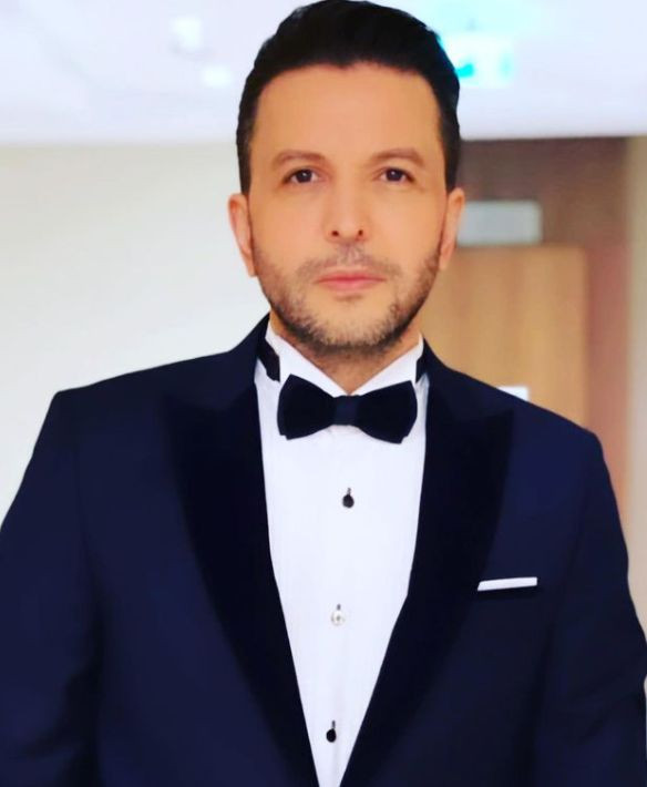 Nihat Doğan, hamile hayranıyla apar topar evlenmişti! Sosyal medya hesabından bombayı patlattı, aşkını ilan etti! - Resim: 1