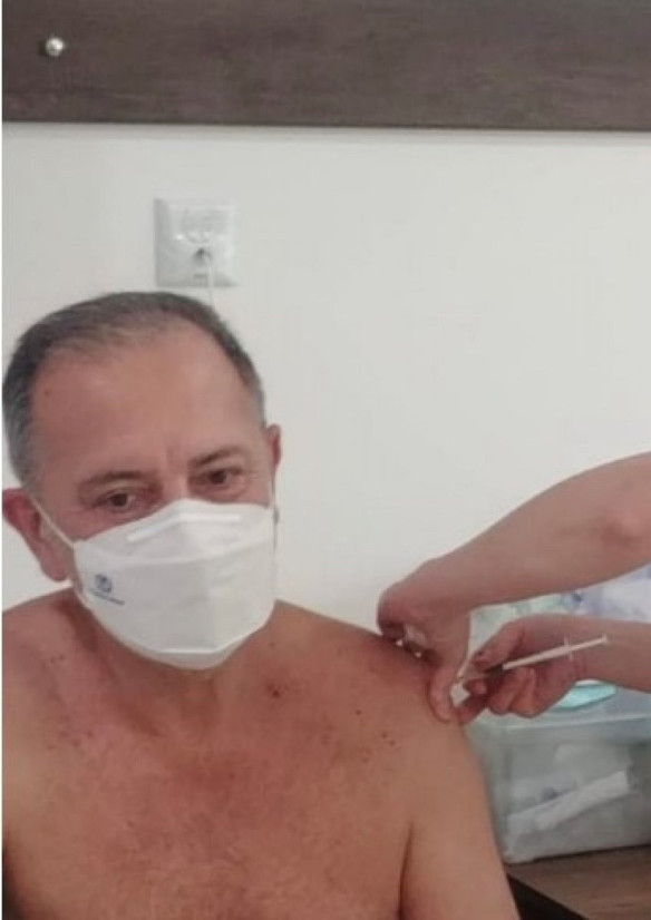 Fatih Altaylı koronavirüs aşısı yaptırdı - Resim: 0