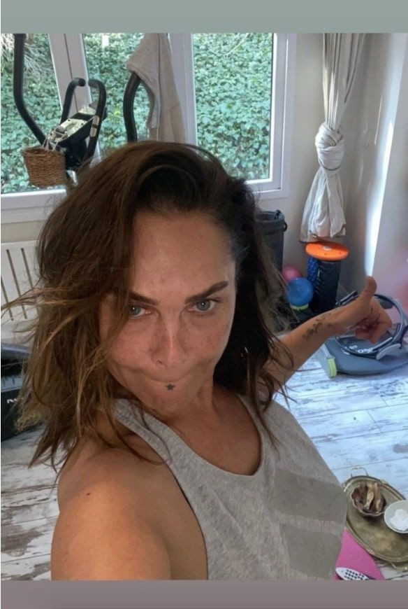 57'sindeki Hülya Avşar filtresiz olduğu gibi paylaştı görenleri mest etmeyi başardı - Resim: 3