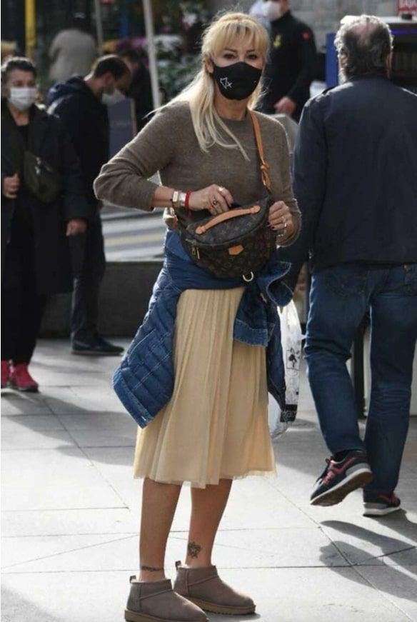 Pınar Altuğ ve kızı Su bakın hangi Türk dizisinin hayranı çıktı samimi açıklamalar - Resim: 2