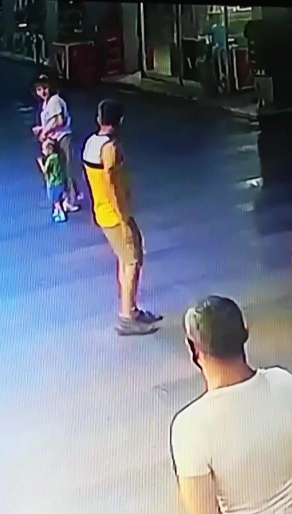 Antalya'da çok sevimli dediği 2.5 yaşındaki çocuğu kaçırmaya kalktı - Resim: 4