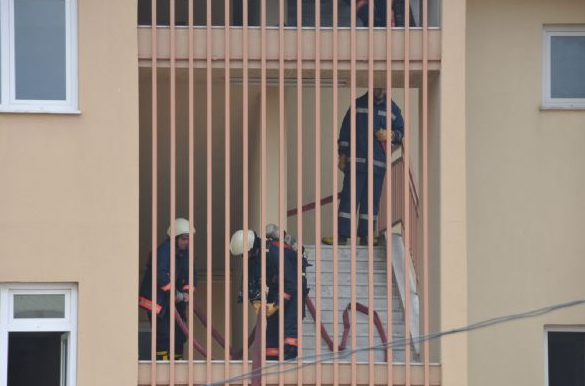 Okulda yangın paniği - Resim: 1