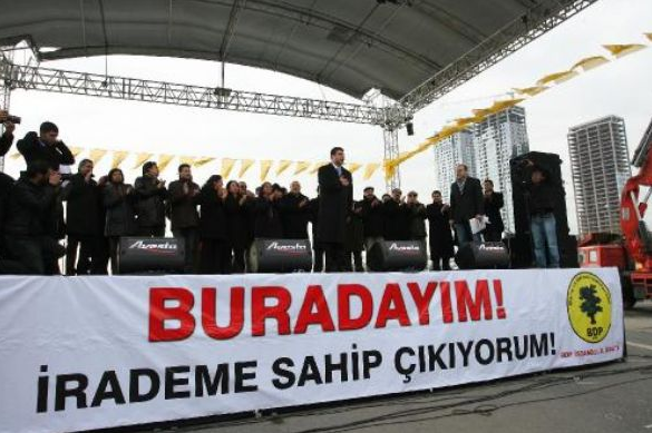 BDP çözüm önerileriyle yine çizmeyi aştı! - Resim: 2