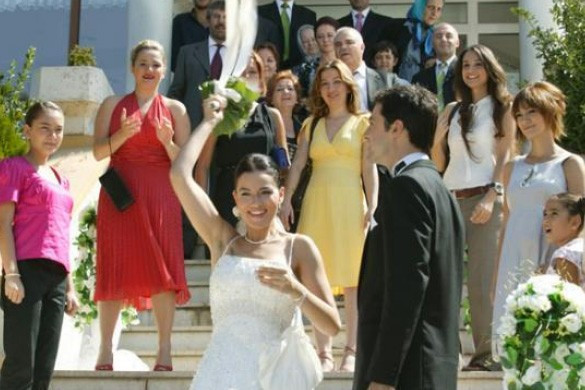 Yaprak Dökümü'nün küçük Ayşe'si son hali bomba! - Resim: 4