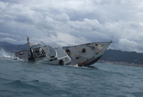 Rize'de gemi battı... - Resim: 4