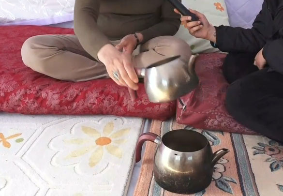 Hatay'ın en zenginlerindendi depremde 20 marketi 8 evi yıkıldı yemek yiyecek çatal bulamıyor - Resim: 0