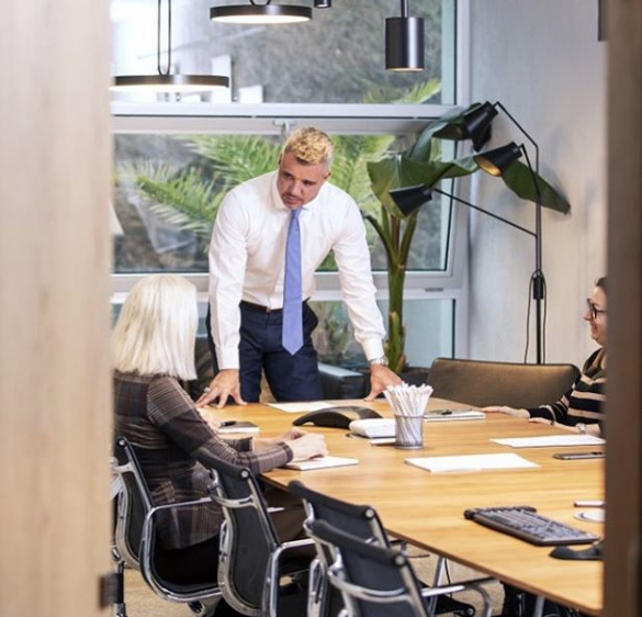 Emina Jahovic Sadettin Saran'dan tatmin olamamış - Resim: 4
