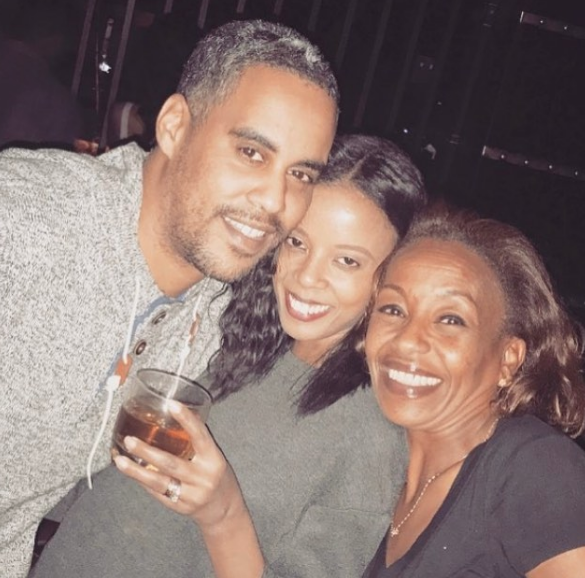 Bir gece kulübünde tanışıp sevdiği genç prens çıktı  - Resim: 1