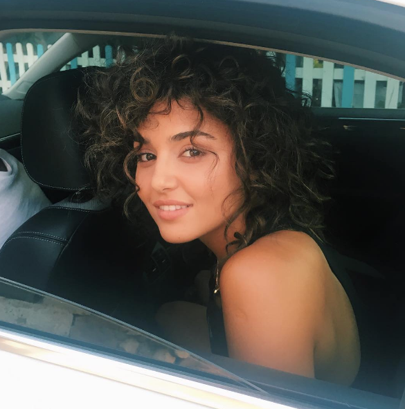 Murat Dalkılıç boşanır boşanmaz kolları sıvadı Hande Erçel'e sürpriz teklif - Resim: 2