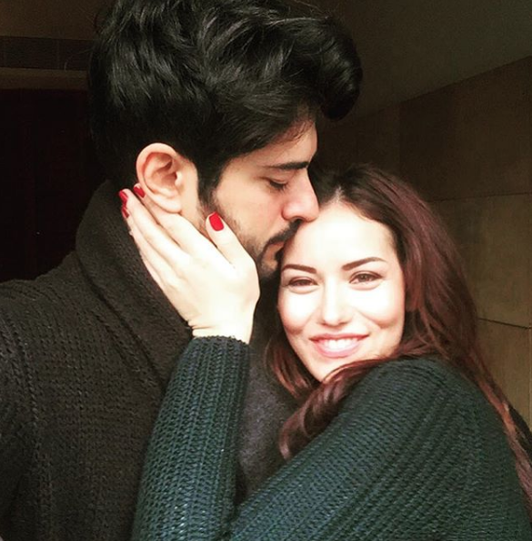 Fahriye Evcen ile Burak Özçivit’in bebekleri Karan ilk kez objektiflere takıldı - Resim: 2