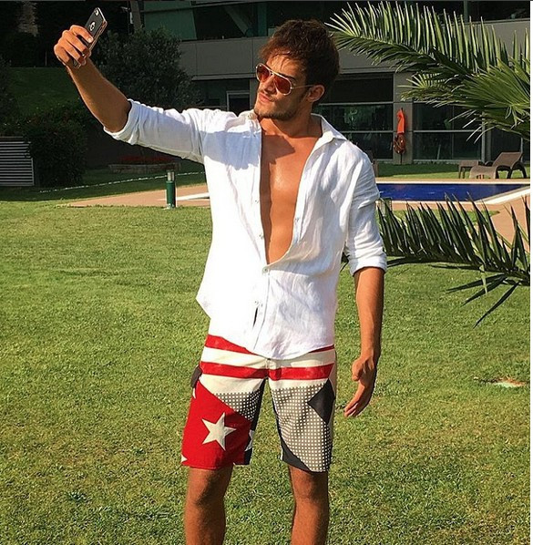 Aşk-ı Memnu'nun Bülent'i delikanlı oldu gören tanıyamadı! - Resim: 1