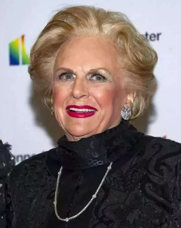 Listede bir tane Türk var! Dünyanın en zengin isimleri belli oldu - Resim: 3