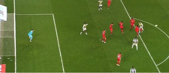 Kadıköy'de tartışma yaratan penaltı kararı! - Resim: 1