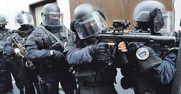 Özel kuvvetler bakın nasıl zorlu şartlar altında yetişiyor! - Resim: 2