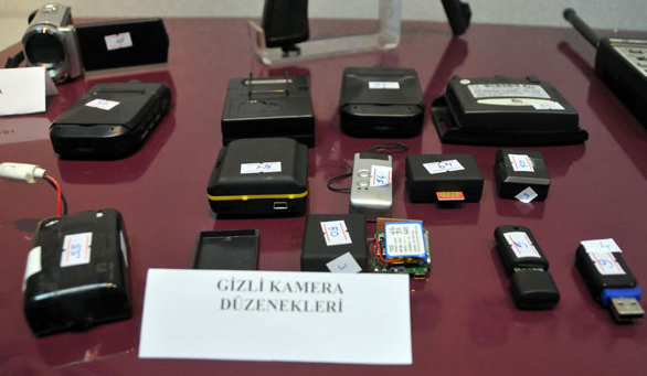 O kasetleri çeken çete çökertildi - Resim: 2