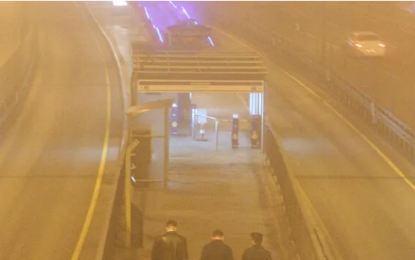 İstanbul güne sisle uyandı! Avrupa Yakası'nda etkili - Resim: 2