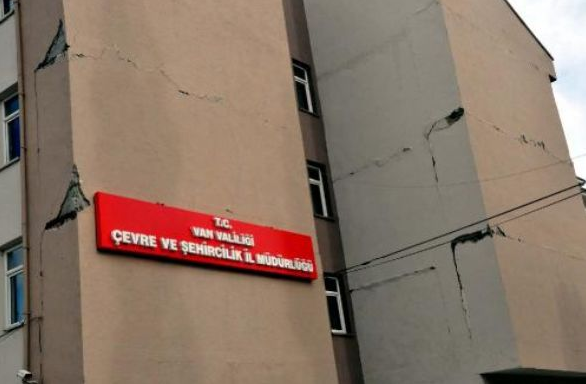 Hasarlı kurum binasında hasar tespiti! - Resim: 1