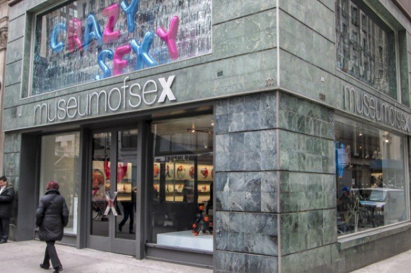 Seks makineleri müzesi! Akın akın geliyorlar - Resim: 3