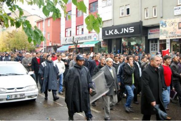 Kürtler de sonunda PKK'ya isyan etti! - Resim: 2
