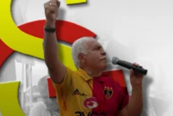 Türk siyasetçilerin tuttuğu takımlar belli oldu! Bakın kim hangi takımlı çıktı - Resim: 37