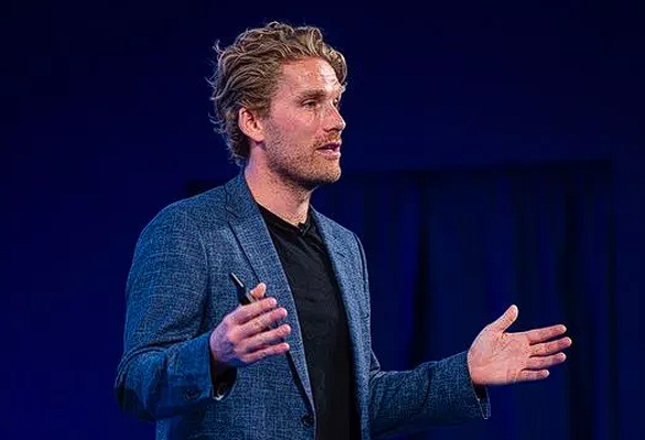 Premier Lig ekibinin sahibi Göztepe'yi satın aldı! Rasmus Ankersen kimdir? - Resim: 2