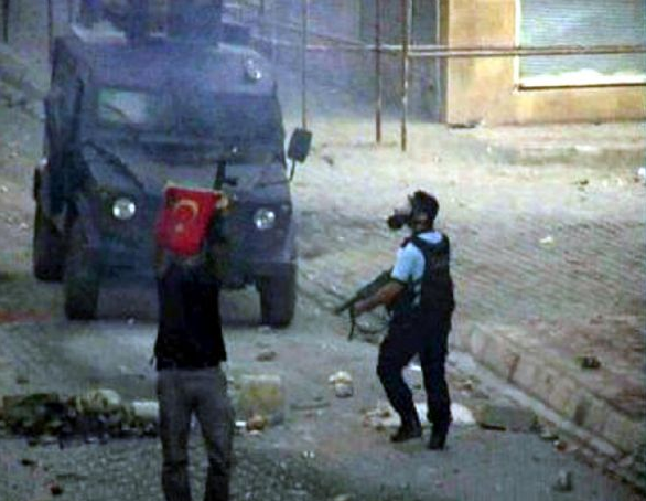 Sülopi savaş alanına döndü - Resim: 3