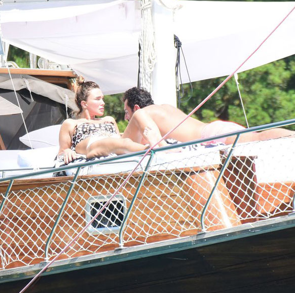 Bu ne hal Seren! Selülitler kilolar ortaya çıktı - Resim: 3