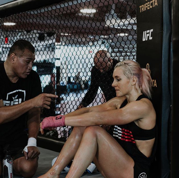 Yana Foxy Kunitskaya'nın burnu kırıldı tanınmaz hale geldi - Resim: 4