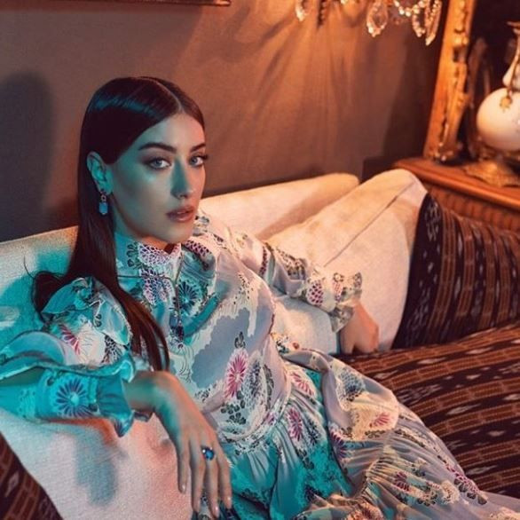 Hazal Kaya oğlu Fikret Ali'nin yüzünü ilk kez gösterdi! Anneler Günü'ne özel bir ilk - Resim: 4