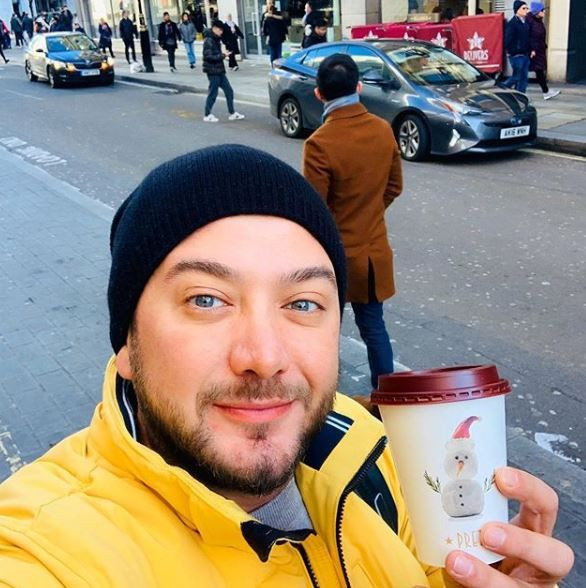 Yemekteyiz eski sunucusu Onur Büyüktopçu şaşırttı bakın yeni işi ne oldu - Resim: 1