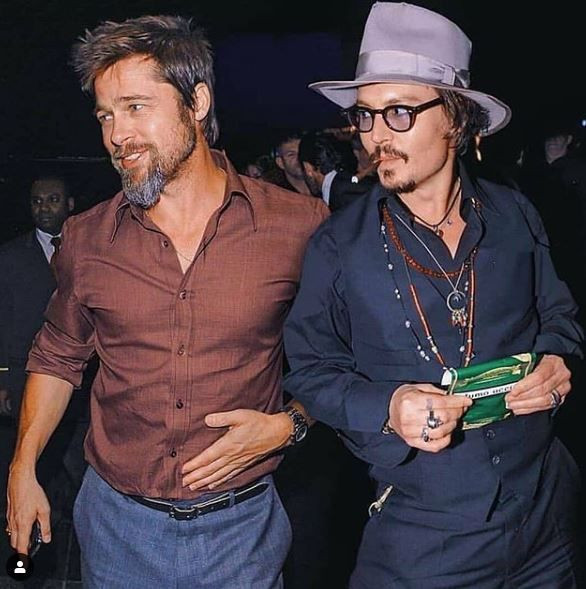 Johnny Depp Instagram'a katıldı! 1 saatte rekor kırarak sosyal medyayı salladı - Resim: 1