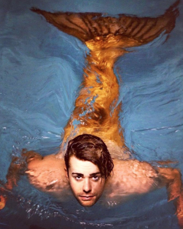 Binlerce lira harcayıp deniz kızı oldu! - Resim: 2