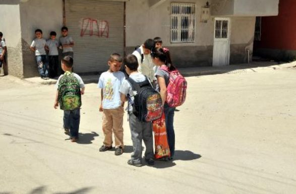 Adana'da polise hain saldırı - Resim: 2