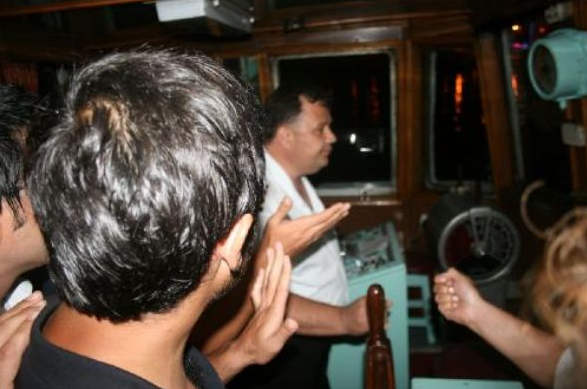 Karaköy vapurunu işgal ettiler - Resim: 2