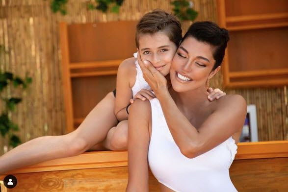 Deniz Akkaya'dan tedbir kararına itiraz! Kızının bikinili fotoğraflarını paylaşmıştı - Resim: 2