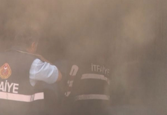 Kendini ateşin ortasına attı! - Resim: 4