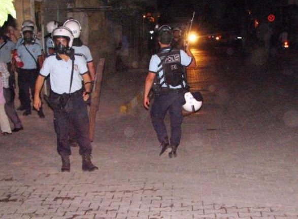 Şanlıurfa'da gergin gece - Resim: 3